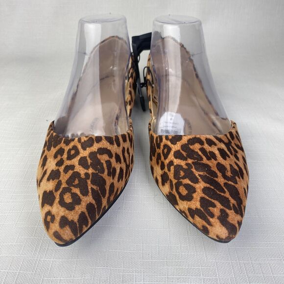 Time And Tru Women's LEOPARD PRINT Pointed Toe FLATS! Memory Foam Shoes 8 - Picture 5 of 9